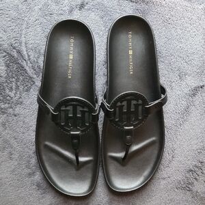 Tommy Hilfiger Black Sandals Sleek Minimalist Design
